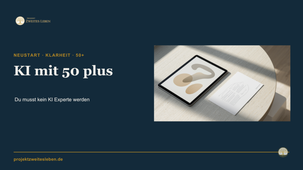 Tablet neben Papiernotizen als ruhiges Symbol für einen einfachen Einstieg in KI mit 50 plus